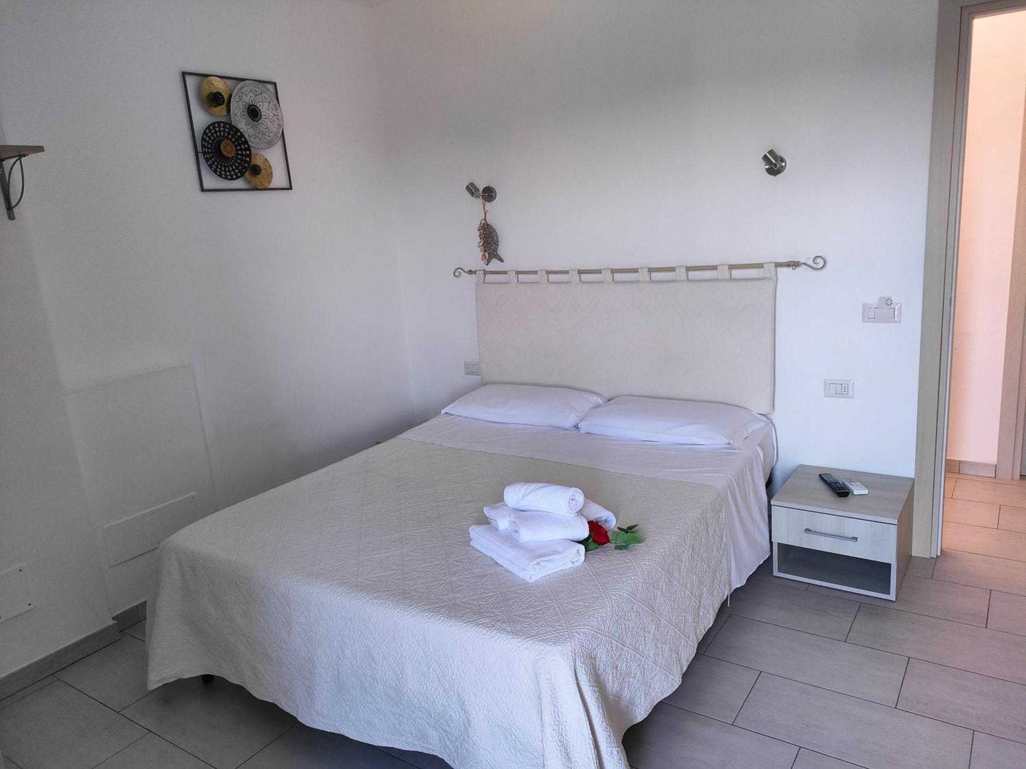 Al Mare Da Francesca Hotel Olbia Exterior photo