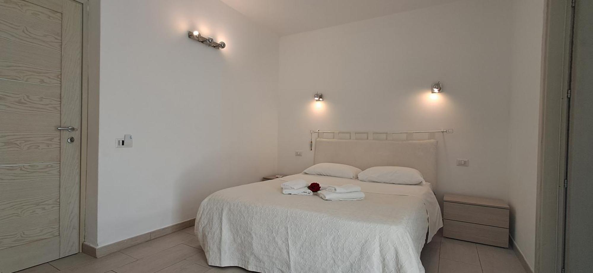 Al Mare Da Francesca Hotel Olbia Exterior photo