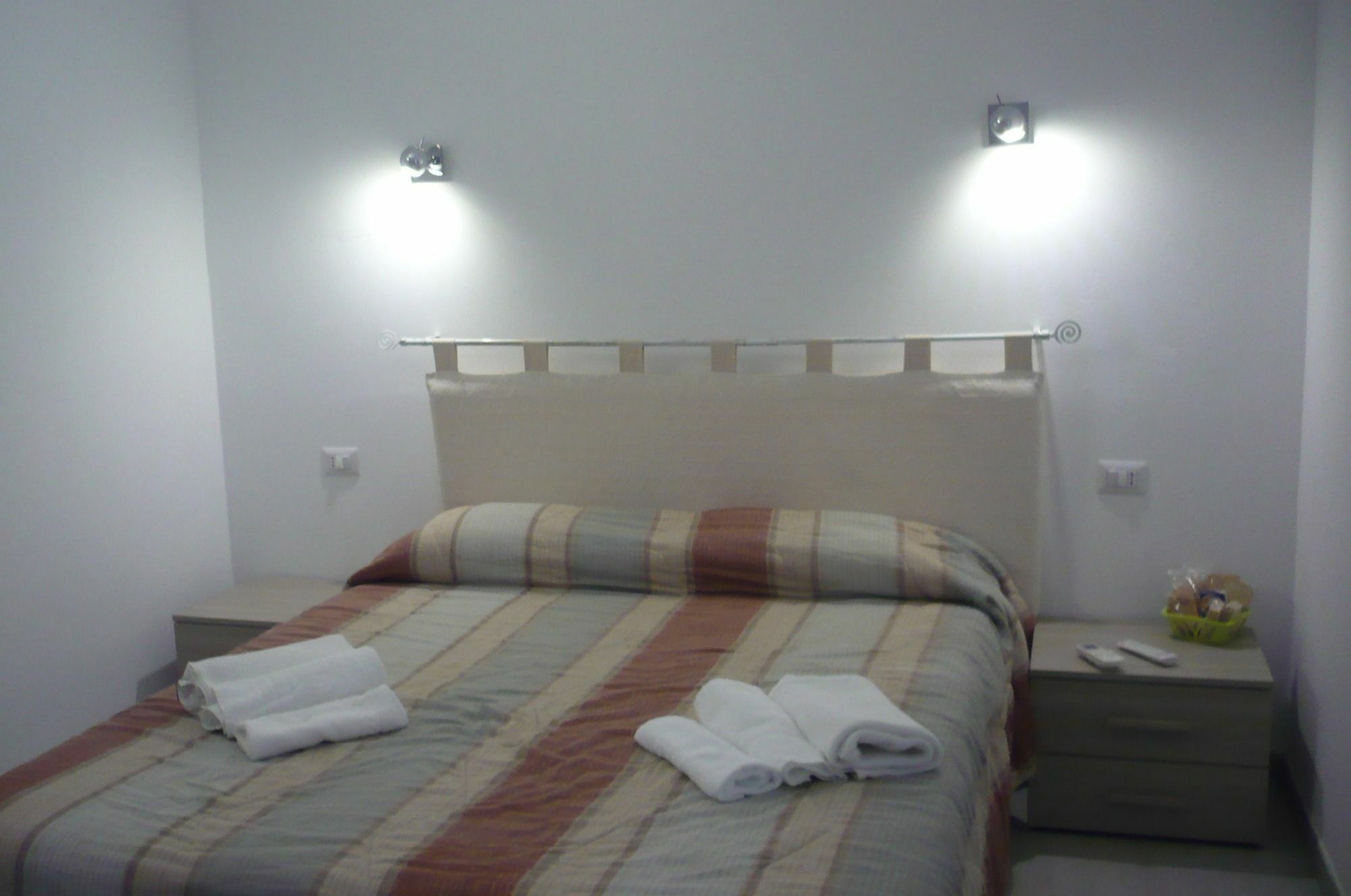 Al Mare Da Francesca Hotel Olbia Exterior photo